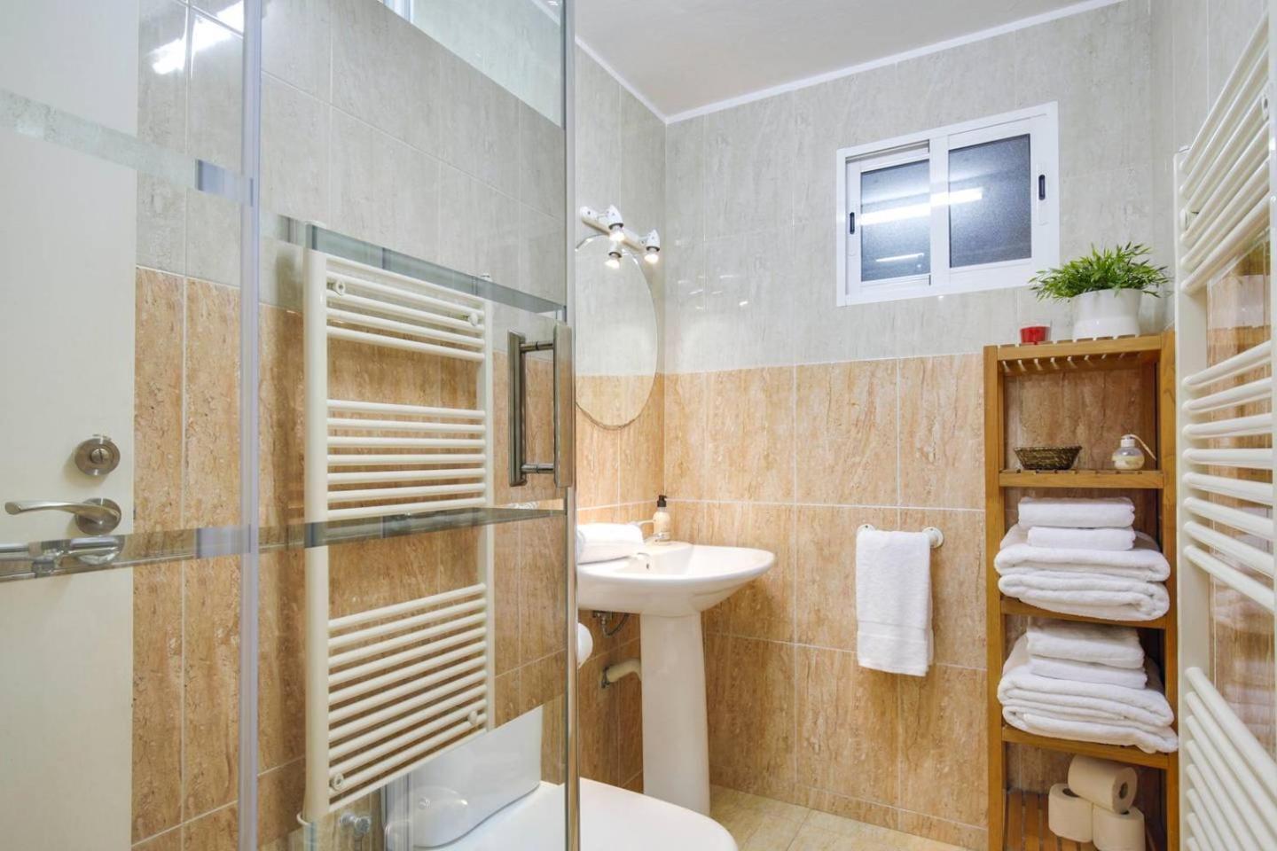 Cozy 2 Bedroom Next To Arc De Triomf Barcelona Exterior foto